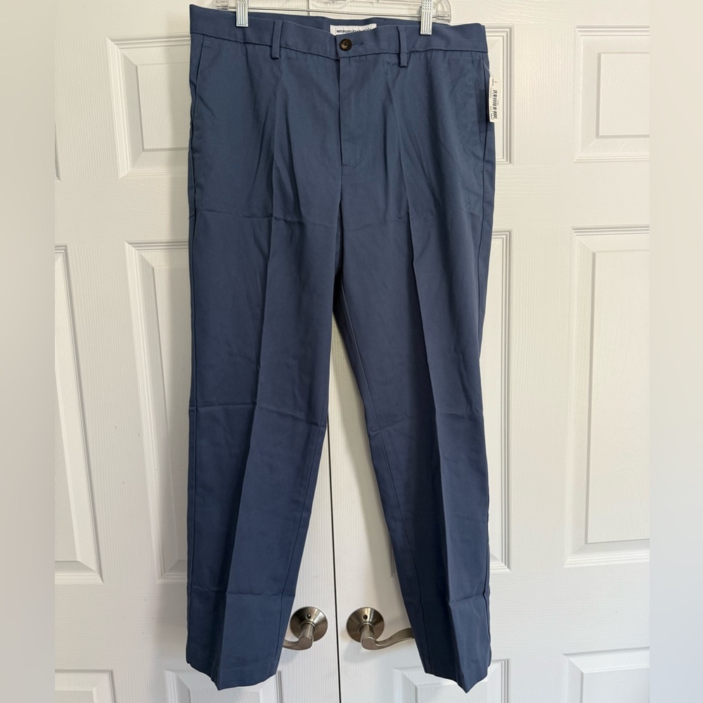 Classic Men’s Dress Pants in 30Lx35W